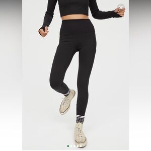 NWT Offline by Aerie The Hugger Ribbed Legging Size S Long